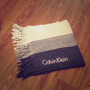 Calvin Klein men's dress scarf